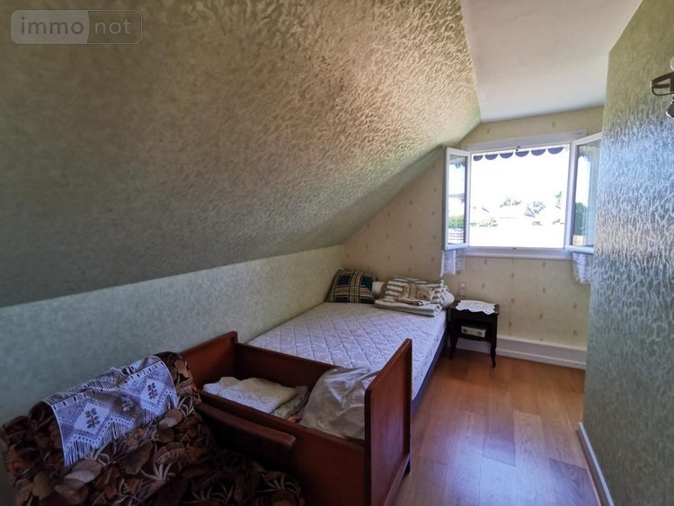 Maison a vendre Bégard 22140 Côtes-d'Armor 113 m2 8 pièces 181000 euros