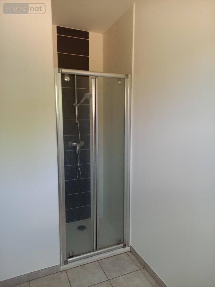 Location maison Cusset 03300 Allier 69 m2 3 pièces 572 euros