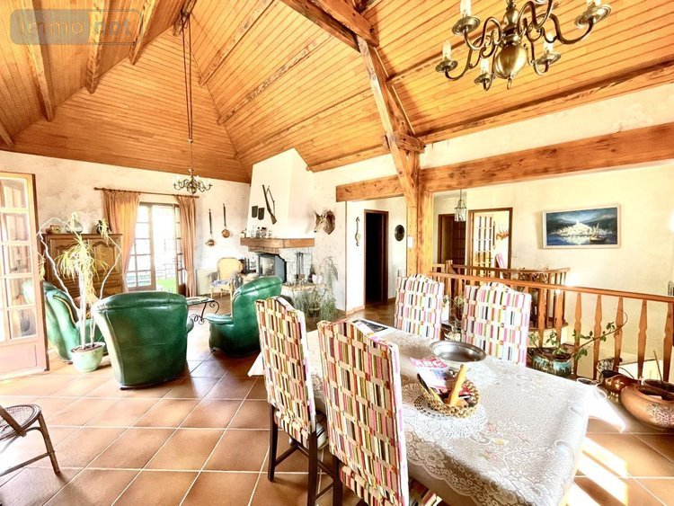 Maison a vendre Saint-Chély-d'Apcher 48200 Lozère 103 m2 9 pièces 219000 euros