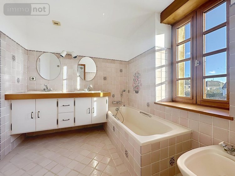 Maison a vendre Auray 56400 Morbihan 338 m2 12 pièces 882040 euros