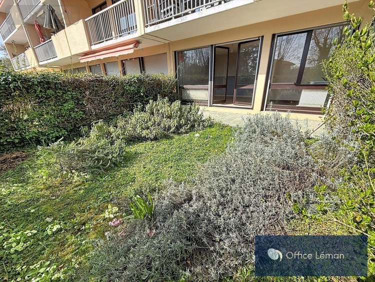 Appartement a vendre Divonne-les-Bains 01220 Ain 32 m2 1 pièce 185000 euros