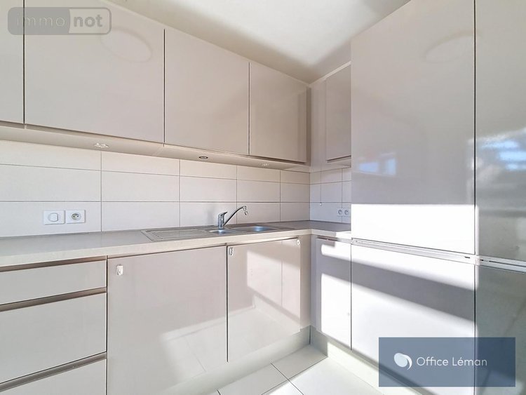 Appartement a vendre Ferney-Voltaire 01210 Ain 87 m2 4 pièces 470000 euros