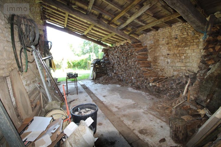 Maison a vendre Brizambourg 17770 Charente-Maritime 196 m2 7 pièces 262300 euros