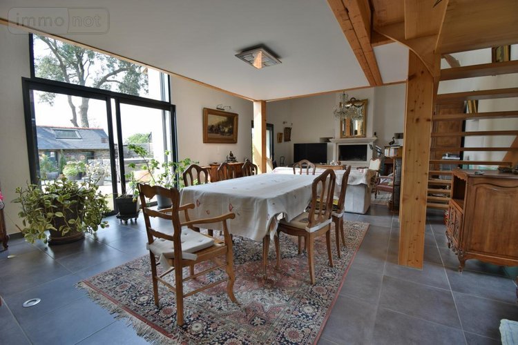 Maison a vendre Vallons de l'Erdre 44540 Loire-Atlantique 256 m2 8 pièces 519000 euros
