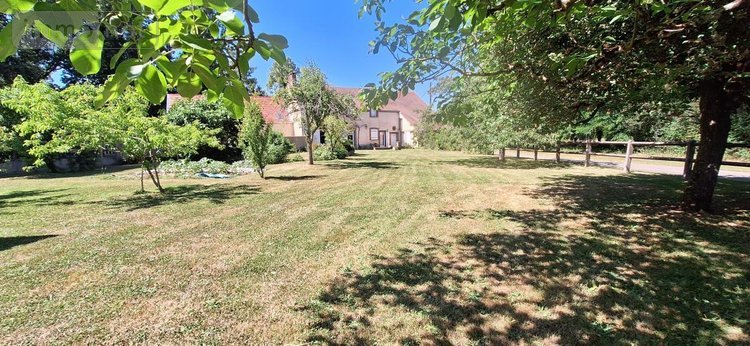 Maison a vendre Gy-les-Nonains 45220 Loiret 147 m2 7 pièces 178800 euros