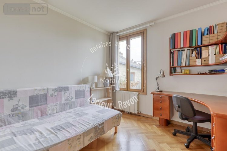 Immeuble a vendre Maisons-Laffitte 78600 Yvelines 103 m2  930000 euros