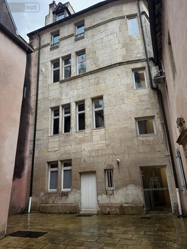 Location appartement Dole 39100 Jura 30 m2 2 pièces 440 euros