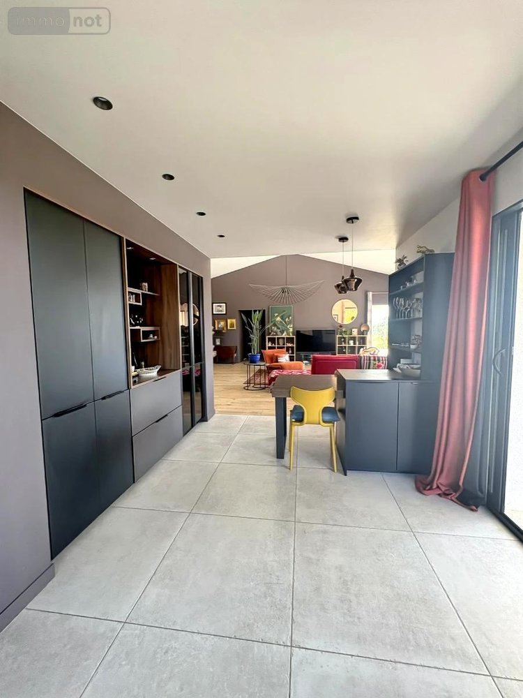 Maison a vendre Forcalquier 04300 Alpes-de-Haute-Provence 164 m2 6 pièces 735000 euros