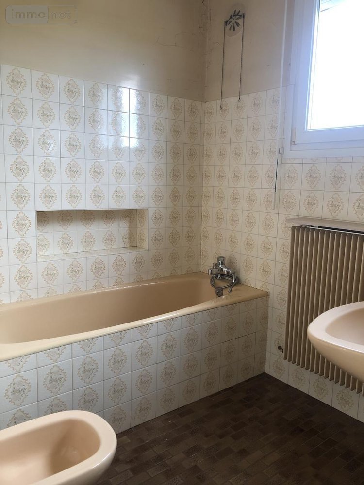 Maison a vendre Châlons-en-Champagne 51000 Marne 130 m2 5 pièces 189840 euros