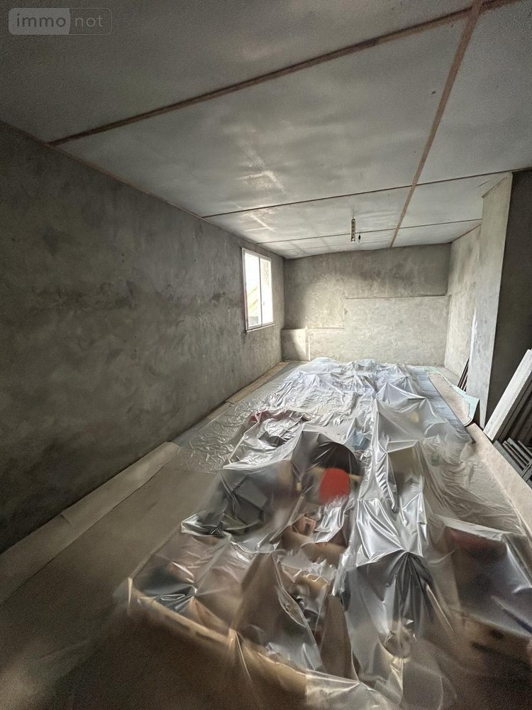 Immeuble a vendre Yffiniac 22120 Côtes-d'Armor 331 m2  689000 euros