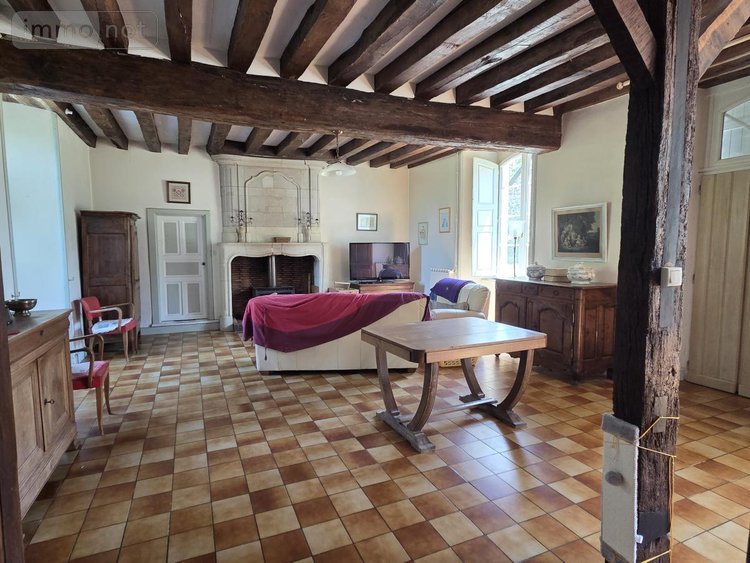 Maison a vendre Azé 53200 Mayenne 196 m2 7 pièces 332600 euros