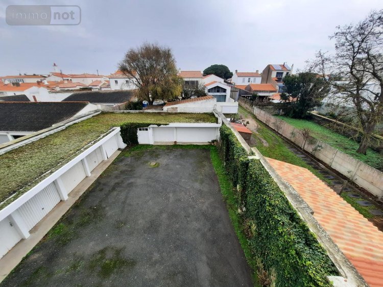 Appartement a vendre Saint-Gilles-Croix-de-Vie 85800 Vendée 65 m2 3 pièces 273000 euros