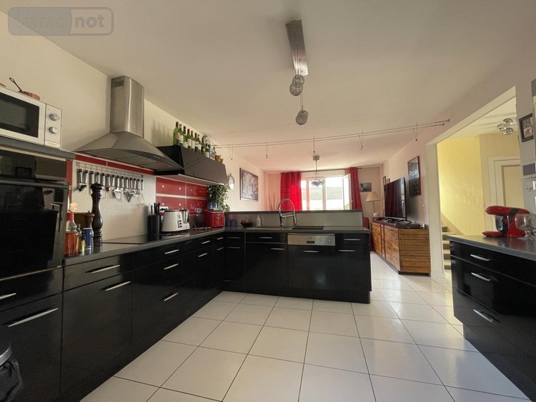 Maison a vendre Champagné 72470 Sarthe 127 m2  280800 euros