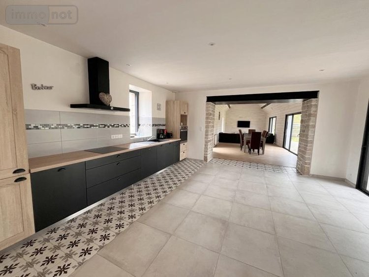 Maison a vendre Plomeur 29120 Finistère 858 m2  1295000 euros