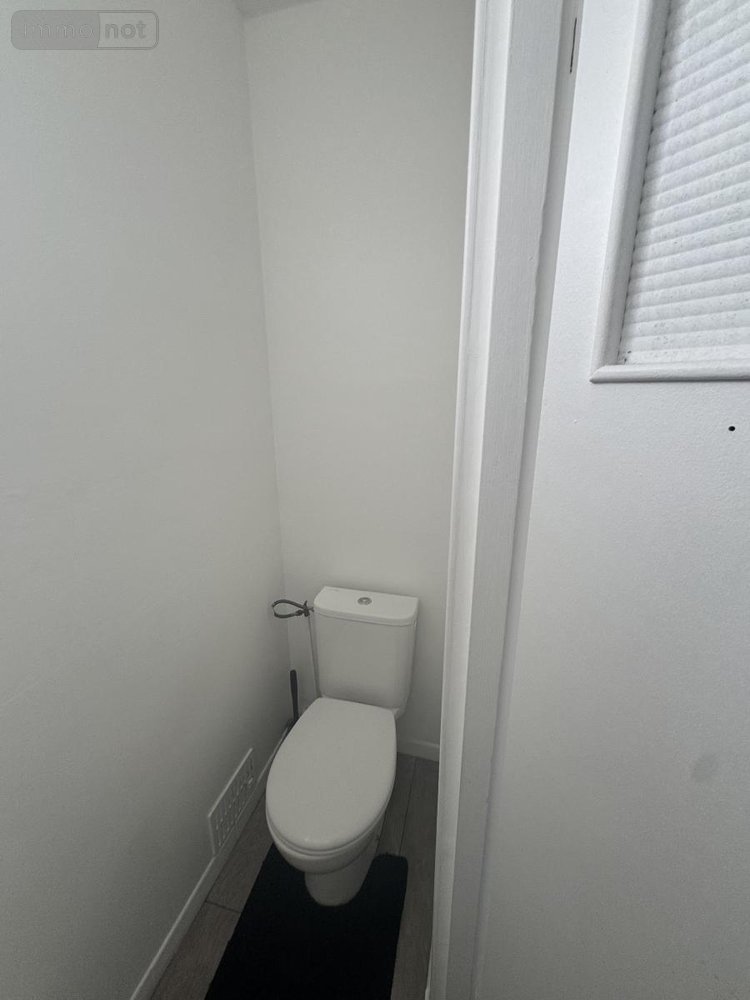 Location appartement Guînes 62340 Pas-de-Calais 65 m2  650 euros