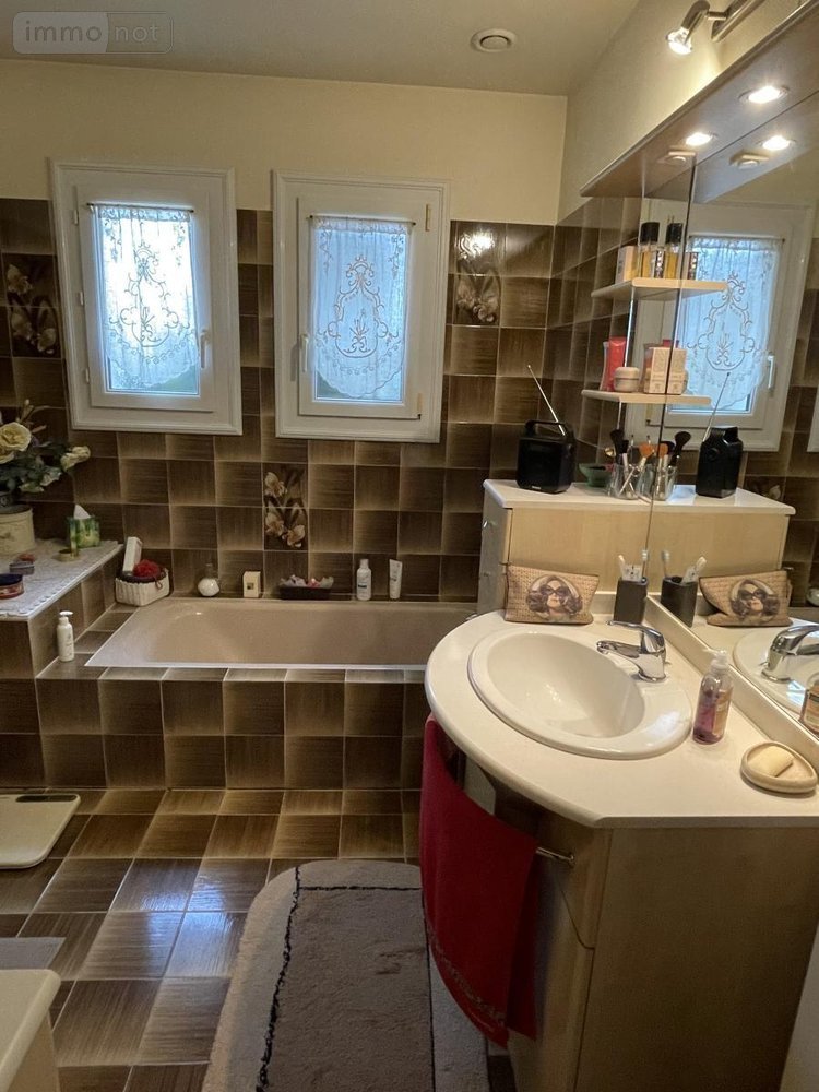 Maison a vendre Laigné-en-Belin 72220 Sarthe 175 m2 8 pièces 325500 euros