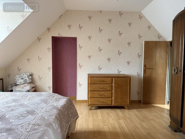 Maison a vendre Guingamp 22200 Côtes-d'Armor 122 m2 6 pièces 138640 euros