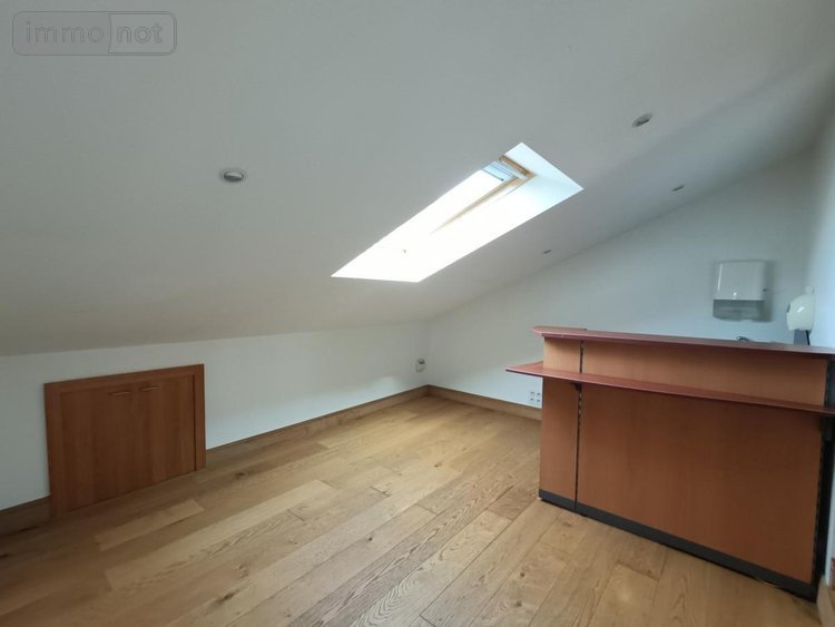 Location fonds et murs commerciaux Plémet 22210 Côtes-d'Armor 165 m2  1100 euros