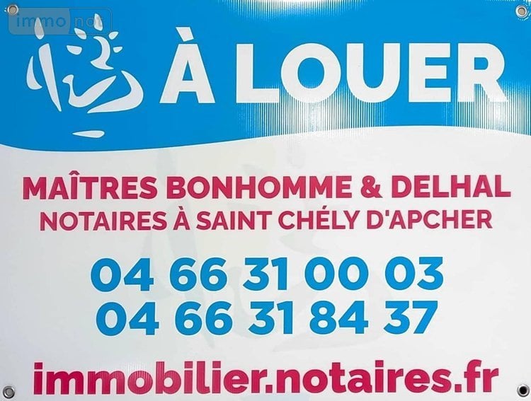 Location appartement Saint-Chély-d'Apcher 48200 Lozère 35 m2  370 euros