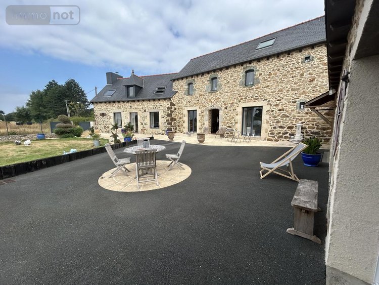Maison a vendre Lanvollon 22290 Côtes-d'Armor 201 m2 6 pièces 646600 euros
