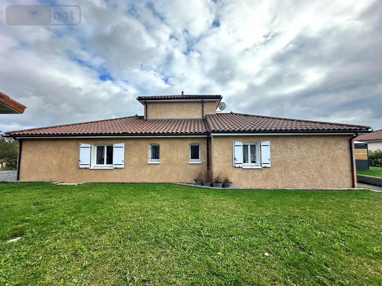 Maison a vendre Saint-Flour 15100 Cantal 168 m2  495000 euros