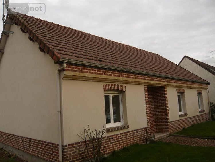 Location maison Bussy-lès-Daours 80800 Somme 103 m2 4 pièces 835 euros