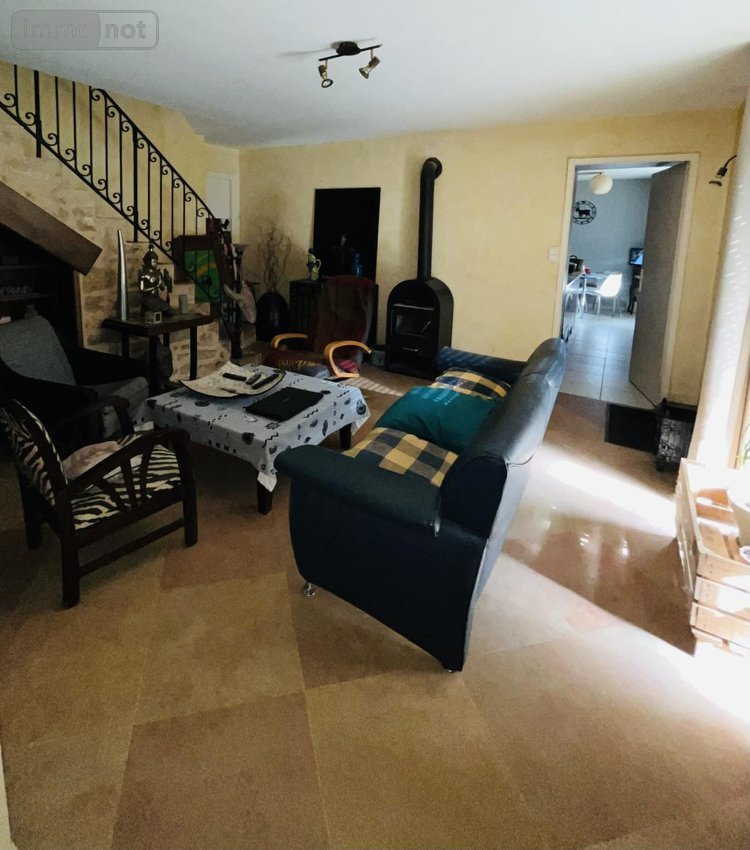 Immeuble a vendre Champvans 39100 Jura 452 m2  280000 euros