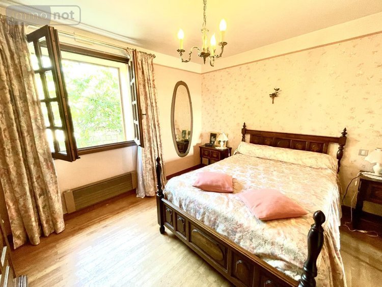 Maison a vendre Saint-Chély-d'Apcher 48200 Lozère 103 m2 9 pièces 219000 euros