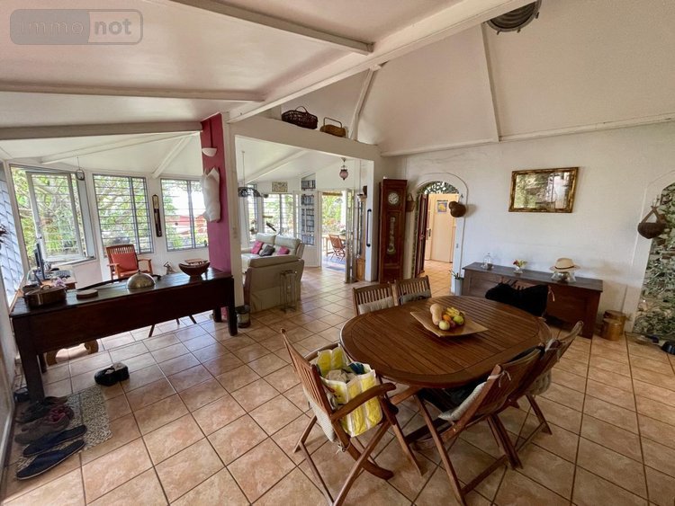 Maison a vendre Saint-Paul 97460 Réunion 250 m2 7 pièces 888500 euros