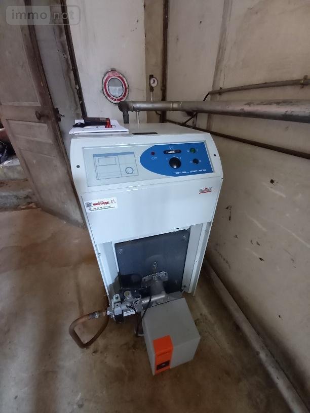 Immeuble a vendre Fère-en-Tardenois 02130 Aisne 500 m2  199000 euros