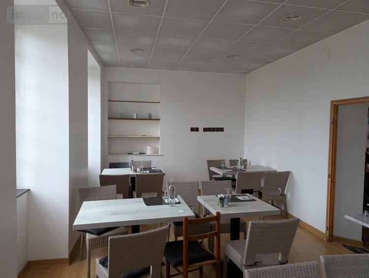 Fonds et murs commerciaux a vendre Lanvollon 22290 Côtes-d'Armor 220 m2  148500 euros