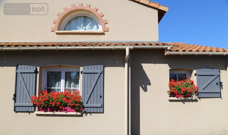 Maison a vendre La Séguinière 49280 Maine-et-Loire 140 m2 6 pièces 329025 euros