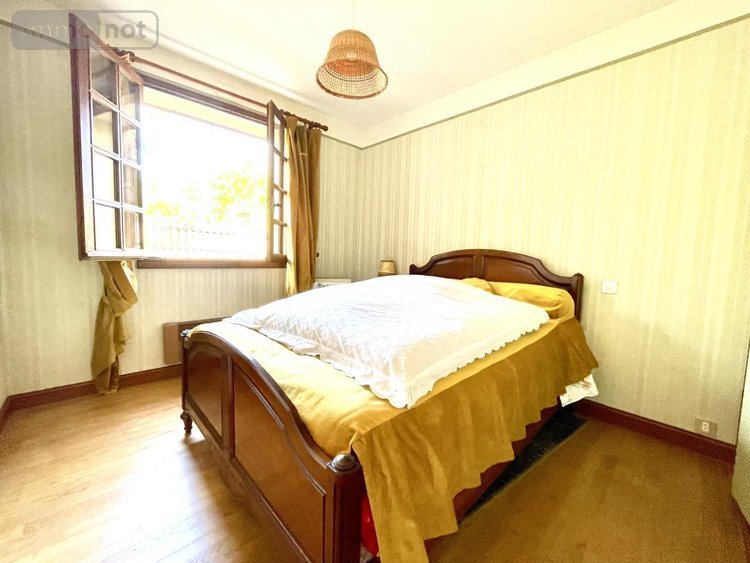 Maison a vendre Saint-Chély-d'Apcher 48200 Lozère 103 m2 9 pièces 219000 euros