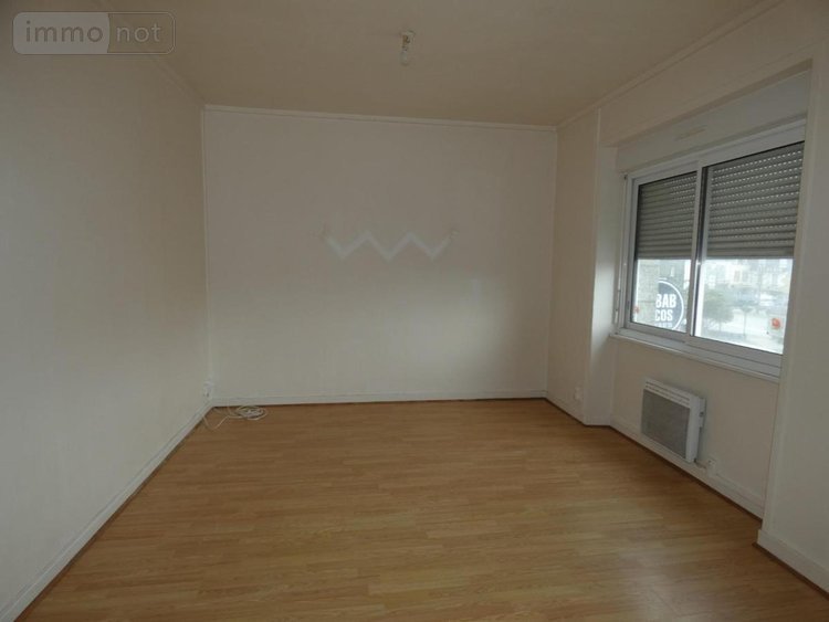 Immeuble a vendre Pleyben 29190 Finistère 113 m2  153025 euros