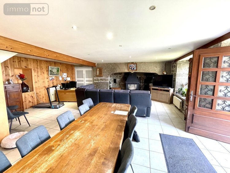 Fonds et murs commerciaux a vendre Lajo 48120 Lozère 342 m2  850000 euros