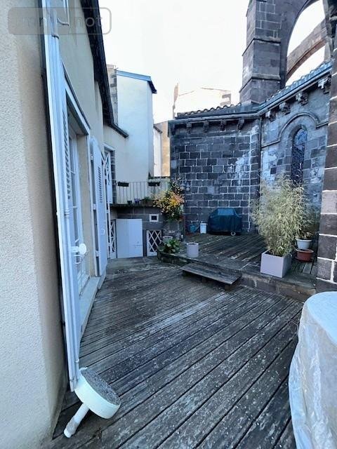 Viager maison Riom 63200 Puy-de-Dôme 320 m2 14 pièces 477750 euros