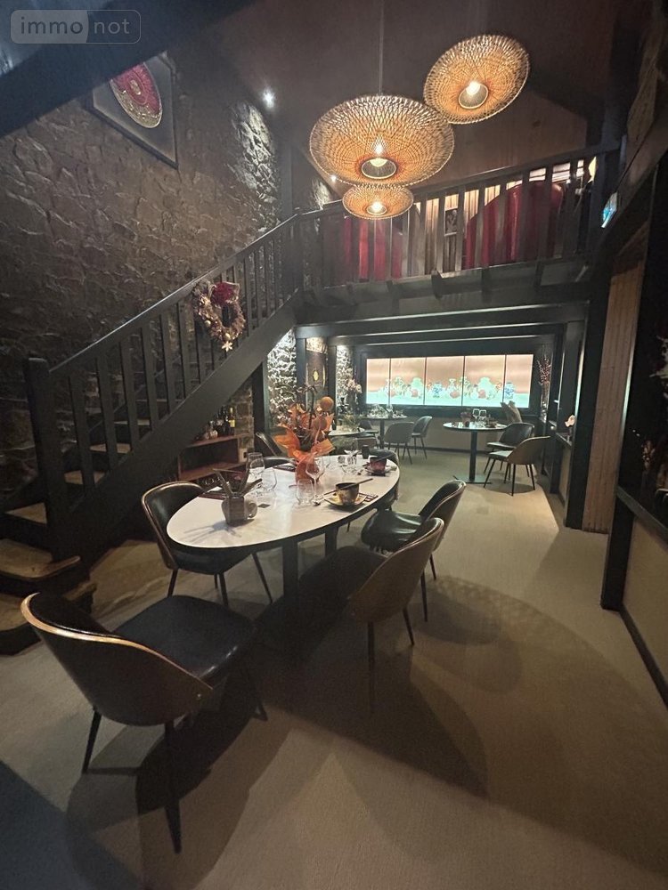 Maison a vendre Saint-Brieuc 22000 Côtes-d'Armor 310 m2  561800 euros