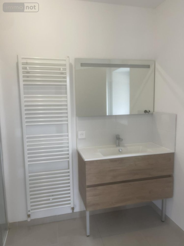 Location maison Reugny 37380 Indre-et-Loire 91 m2 4 pièces 1100 euros