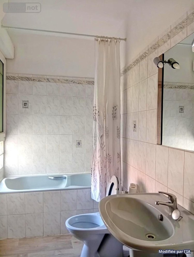 Location appartement Reims 51100 Marne 43 m2 2 pièces 630 euros