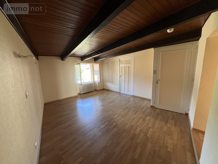 Location maison Bresse Vallons 01340 Ain 112 m2 3 pièces 785 euros