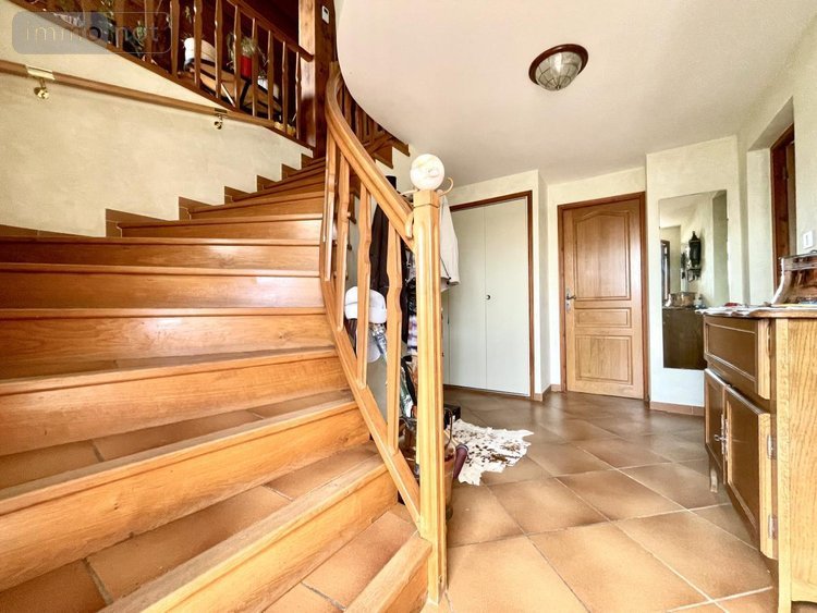 Maison a vendre Saint-Chély-d'Apcher 48200 Lozère 103 m2 9 pièces 219000 euros