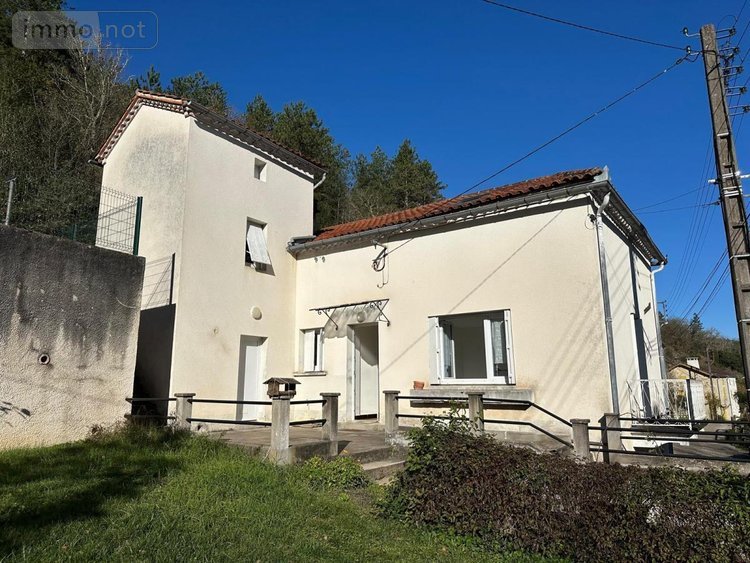 Maison a vendre Douelle 46140 Lot 131 m2  91000 euros