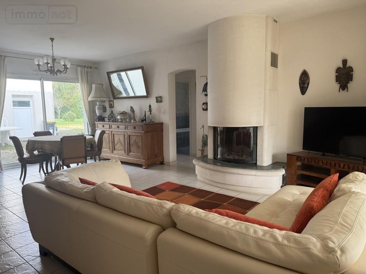 Maison a vendre Le Girouard 85150 Vendée 155 m2 5 pièces 318725 euros