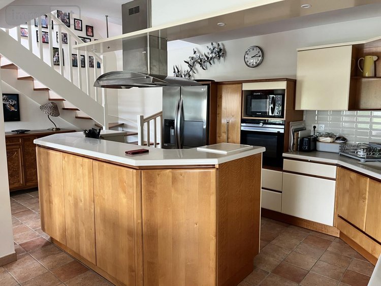 Maison a vendre Sarzeau 56370 Morbihan 143 m2 7 pièces 748800 euros