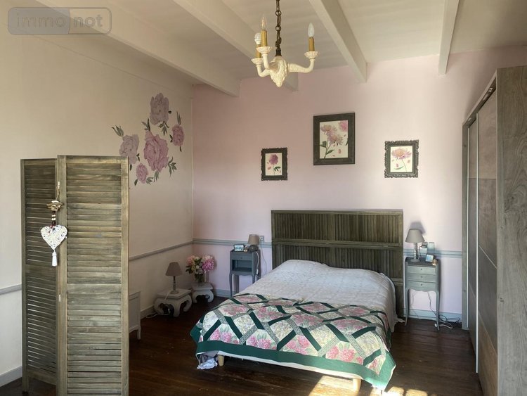 Maison a vendre Ploëzal 22260 Côtes-d'Armor 130 m2  210000 euros