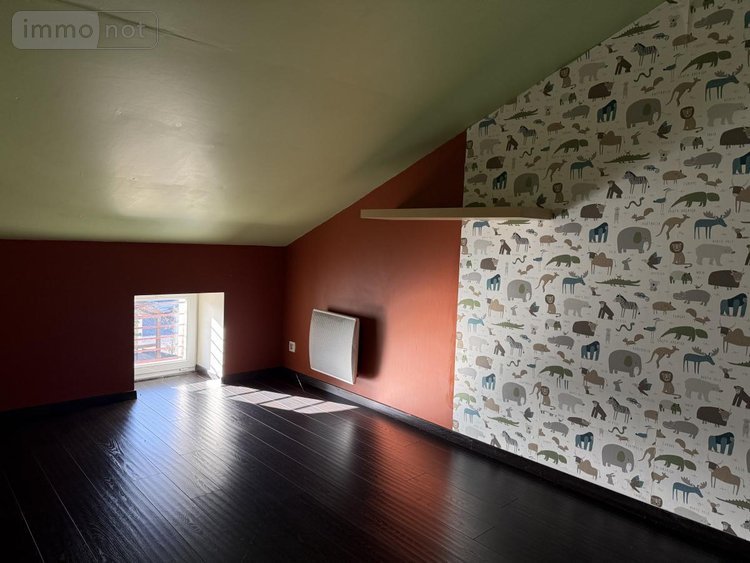 Immeuble a vendre Beaupréau-en-Mauges 49600 Maine-et-Loire 260 m2  146720 euros