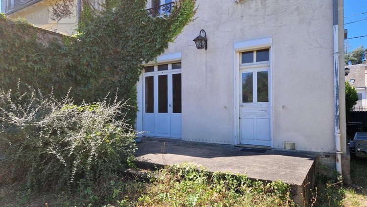 Maison a vendre Vendôme 41100 Loir-et-Cher 136 m2 6 pièces 249360 euros