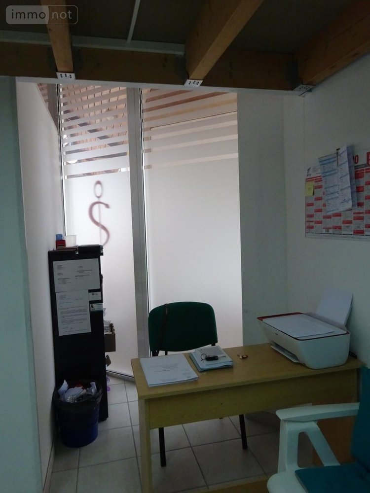 Fonds et murs commerciaux a vendre Plougasnou 29630 Finistère 35 m2  60958 euros