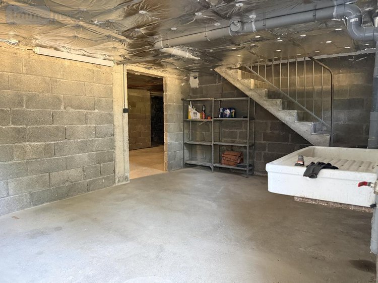 Maison a vendre Belle-Isle-en-Terre 22810 Côtes-d'Armor 152 m2 8 pièces 283680 euros