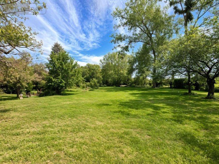 Maison a vendre Loire-Authion 49250 Maine-et-Loire 300 m2 8 pièces 488250 euros